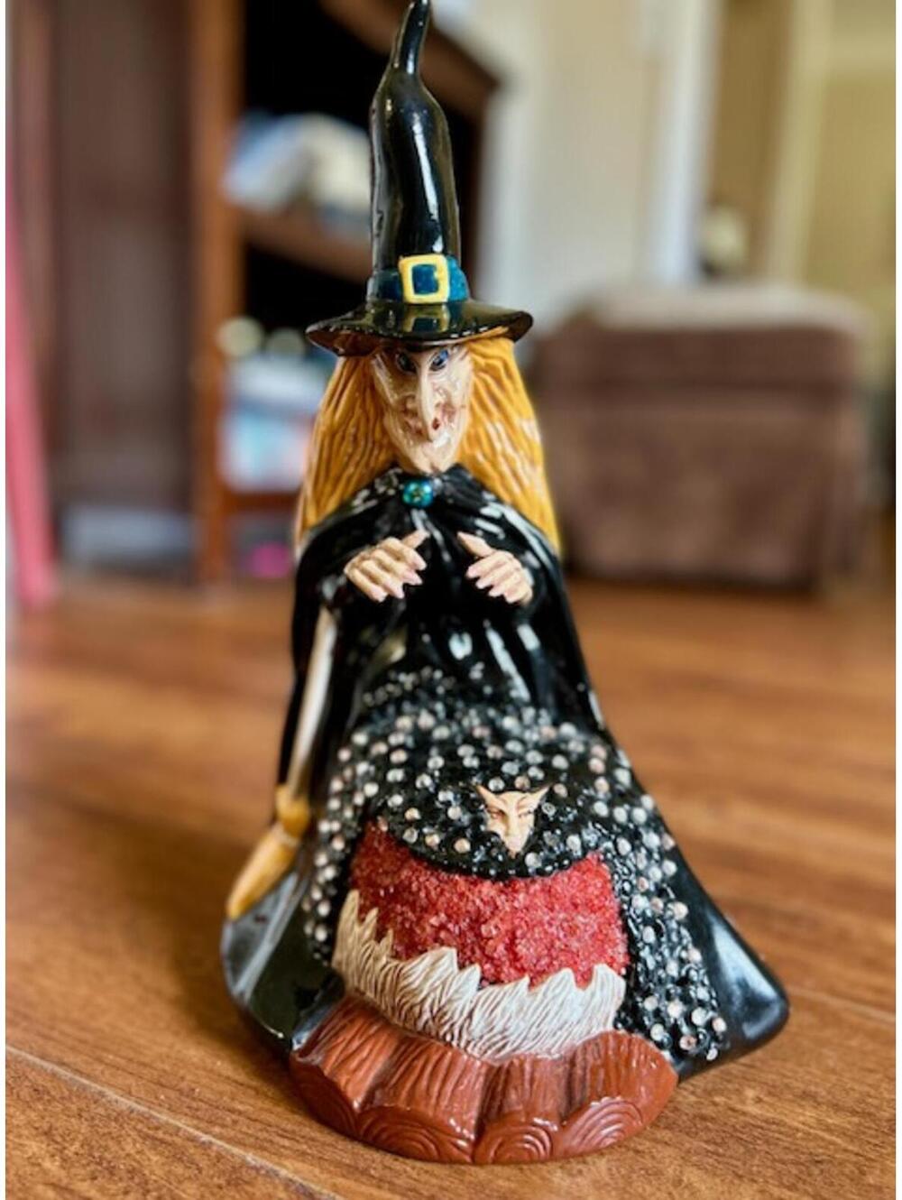 Vintage Stewart Witch Figurine 1971 Hand-Painted Ceramic